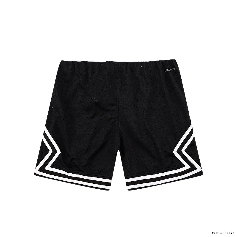 AJ sporty black shorts