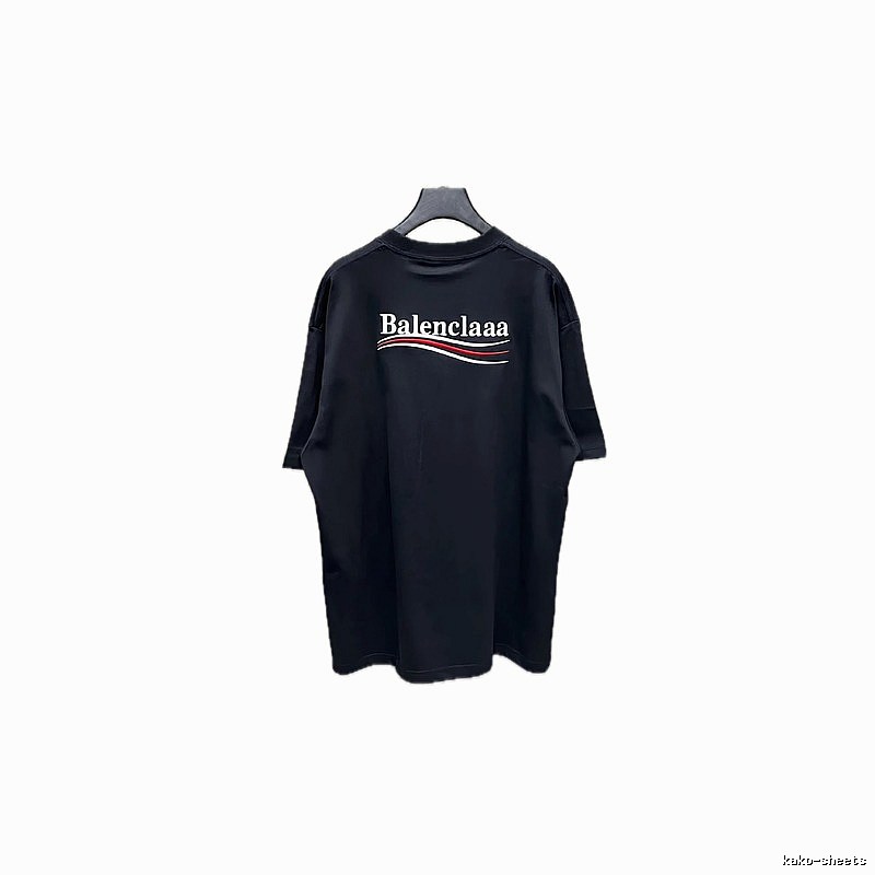 Balenciaga minimalist style black T-shirt