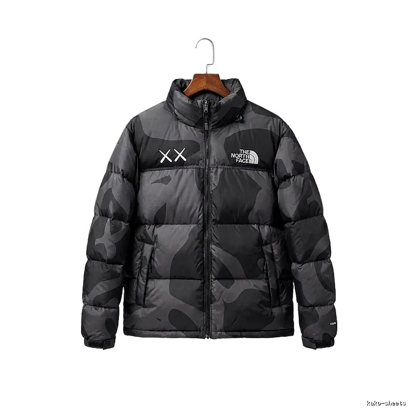 The North Face camouflage-style down jacket (black)