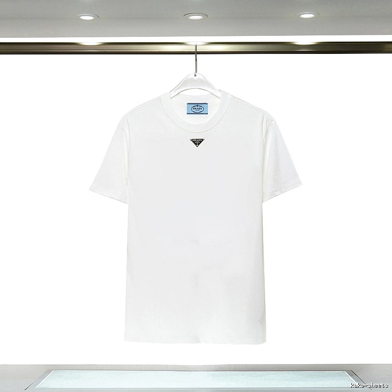Amiri Compact Logo T-shirt Black Small AM for Smart Casual Looks