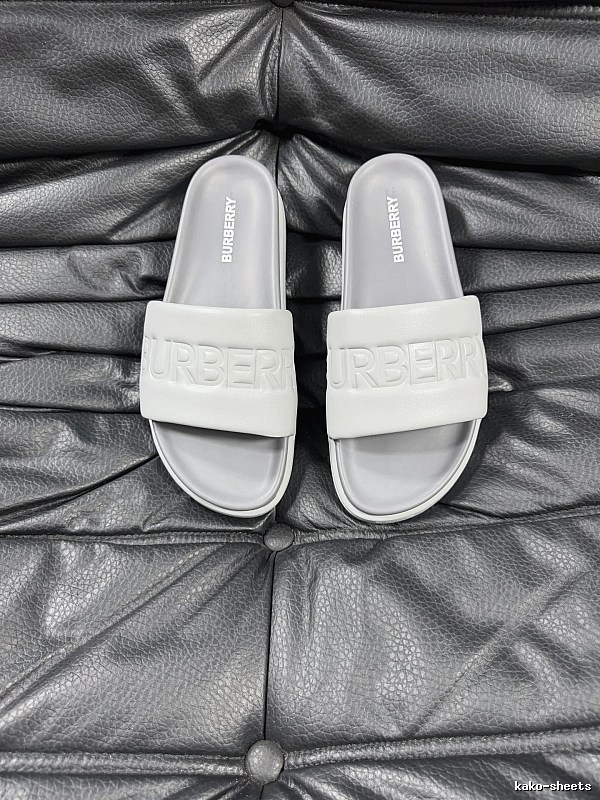 Burberry Embossed Collection Minimalist Style Light Grey Slide Sandals