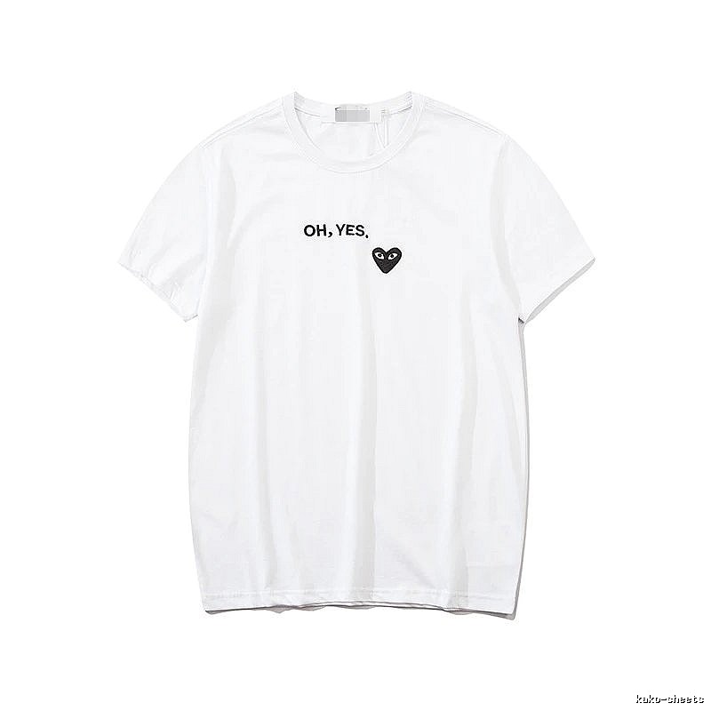 Comme des Garcons PLAY 2021-87 White Style 2187 Heart Logo T-Shirt Statement Graphic
