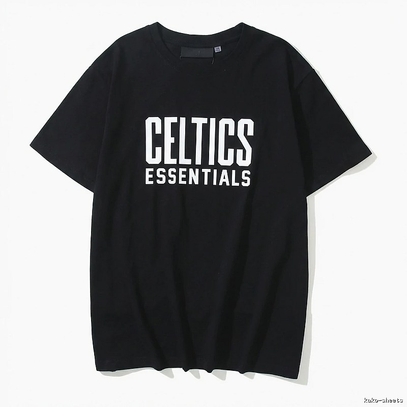 ESSENTIALS minimalist style black T-shirt