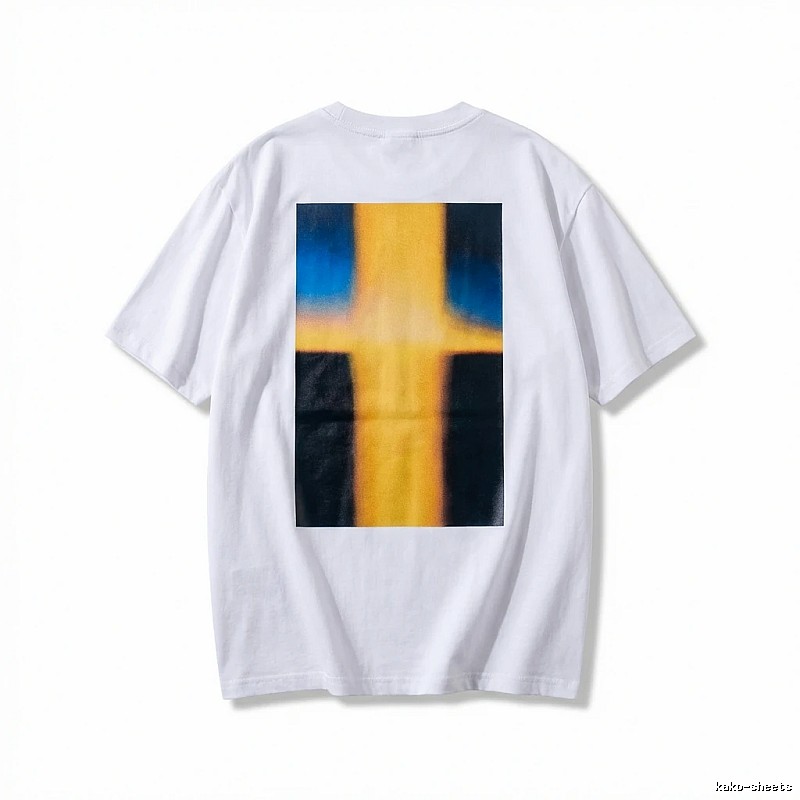 ESSENTIALS minimalist style white T-shirt