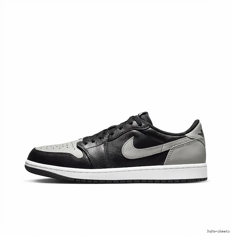 Jordan AJ1 black, white and grey trendy sneakers