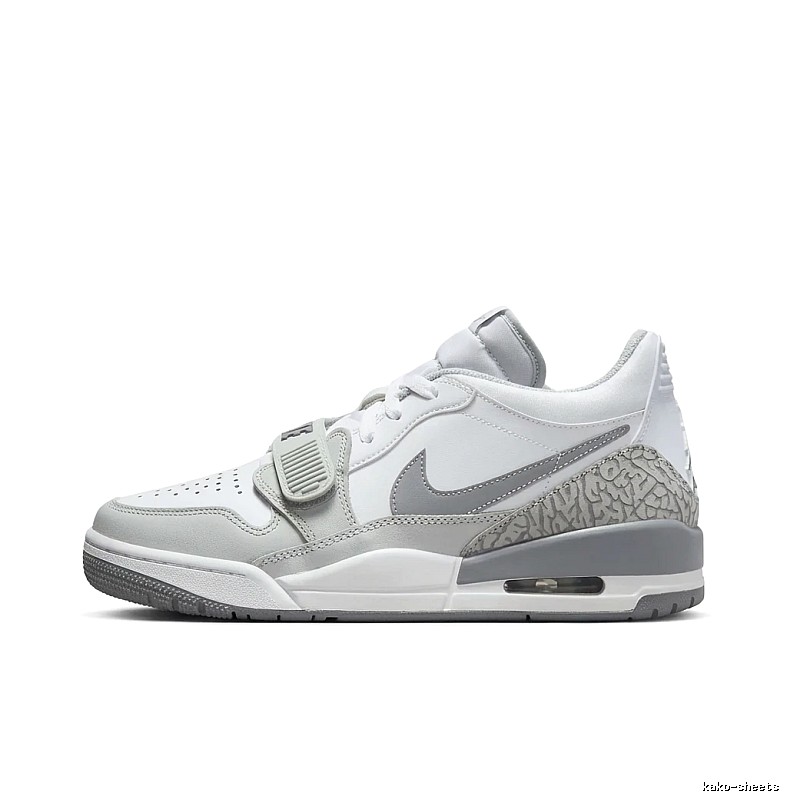 Jordan retro-style gray and white sports shoes