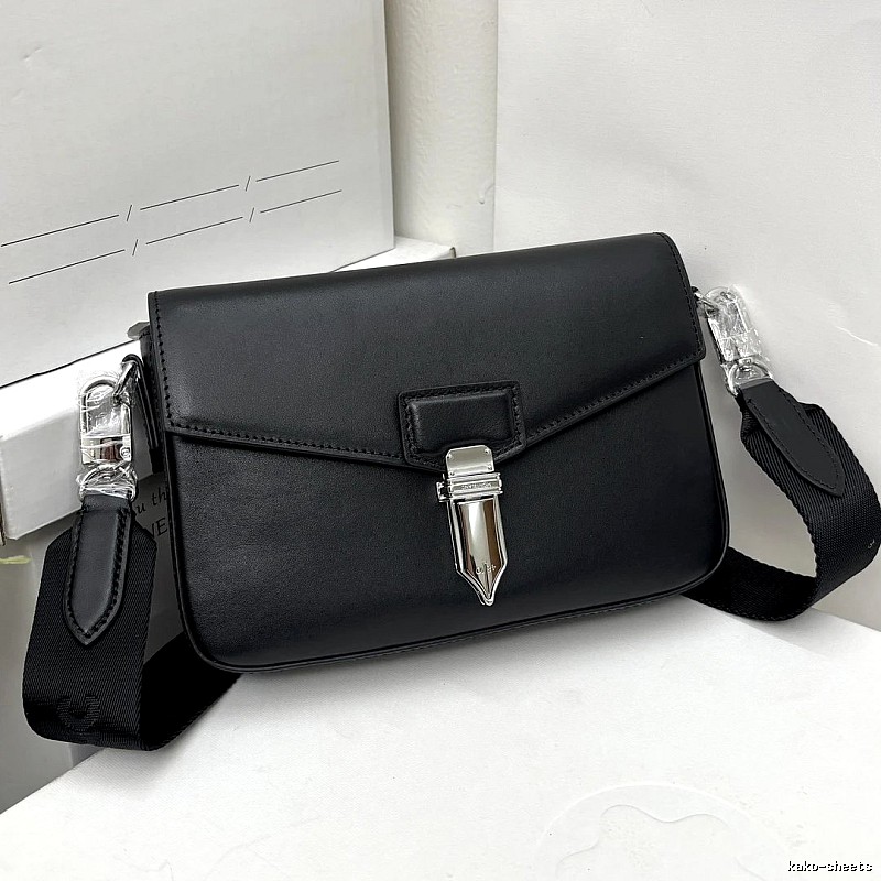 Montblanc Shoulder bag Black Flap Wide