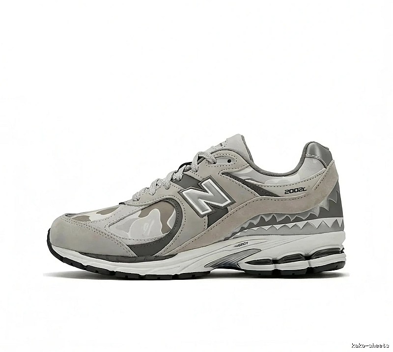 New Balance 2002C Retro Style Grey Shoes