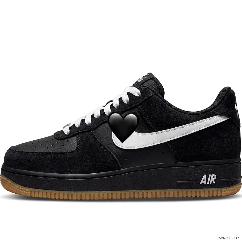 Nike Air Force 1 black and white trendy sneakers