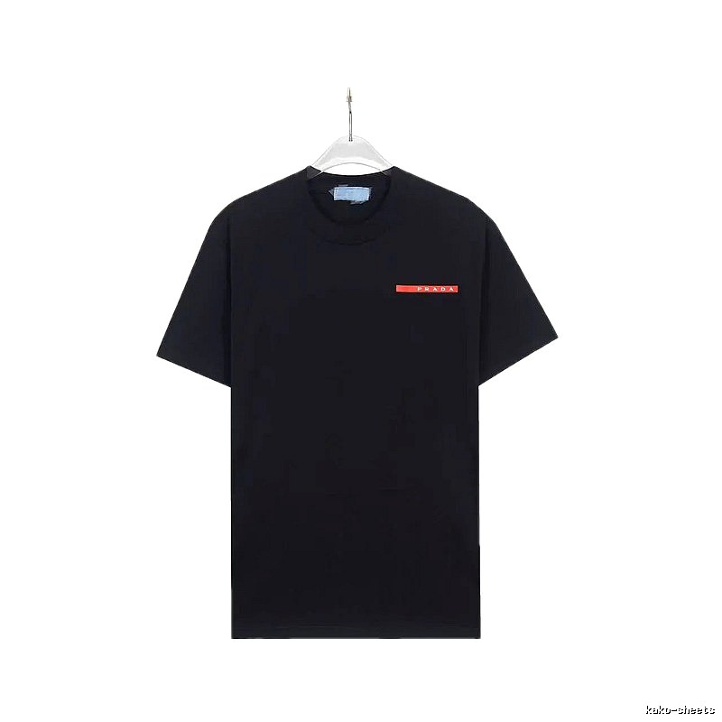 Prada Red Tab Minimalist Style Black Short-sleeve T-shirt