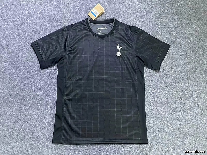 Real Madrid Logo Detail Home soccer jersey White Football Gold with Relaxed Feel