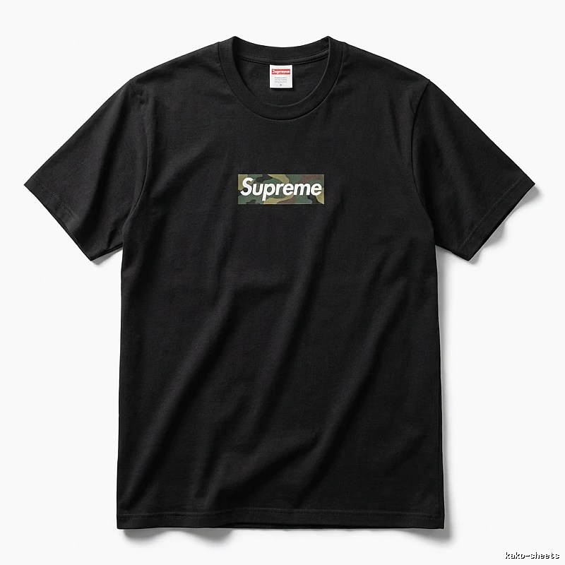 Supreme camouflage-style black T-shirt